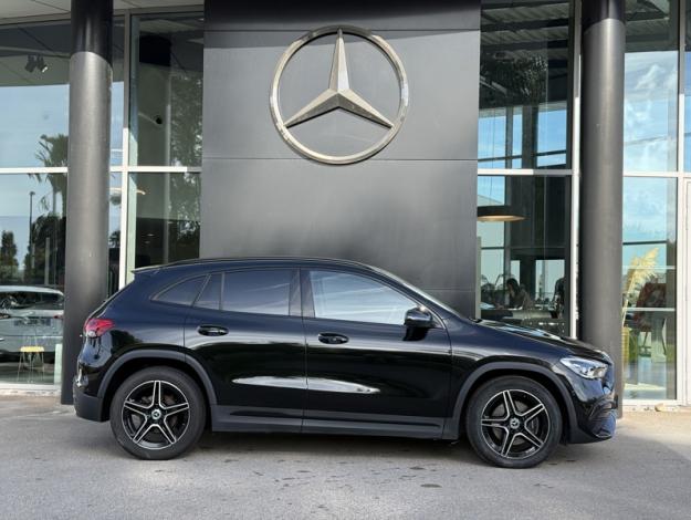 MERCEDES-BENZ GLA 200 d AMG Line  