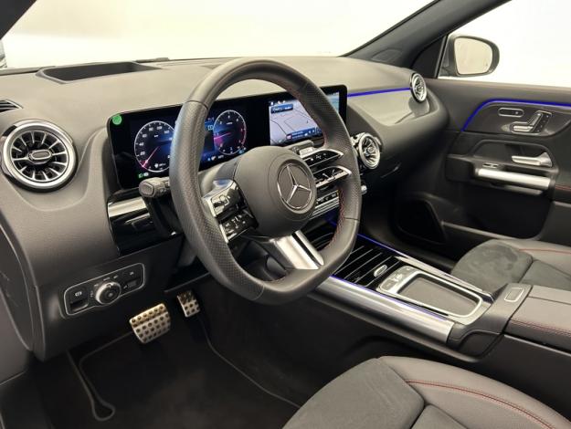 MERCEDES-BENZ GLA 200 d AMG Line  