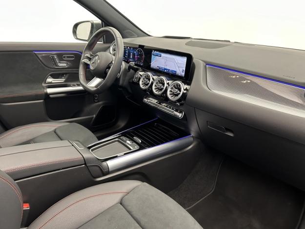 MERCEDES-BENZ GLA 200 d AMG Line  