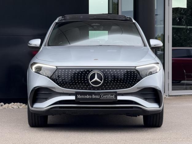 MERCEDES-BENZ EQA 250+ AMG Line  