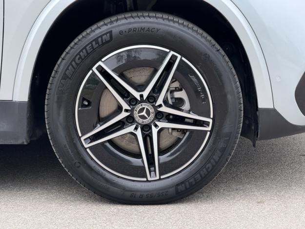 MERCEDES-BENZ EQA 250+ AMG Line  