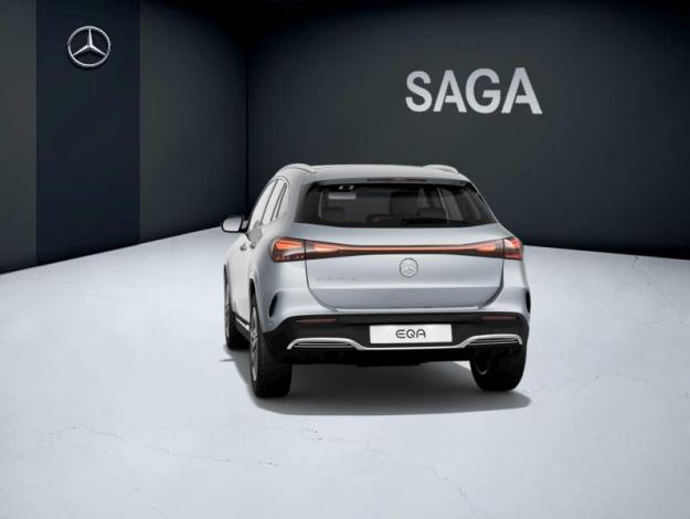 MERCEDES-BENZ EQA 250+ AMG Line  