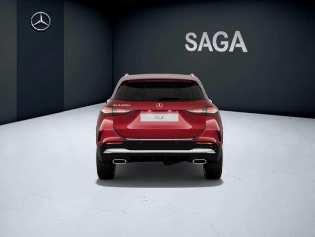 MERCEDES-BENZ GLA 200 d AMG Line  GLA 200 d AMG Line