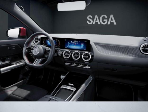 MERCEDES-BENZ GLA 200 d AMG Line  GLA 200 d AMG Line