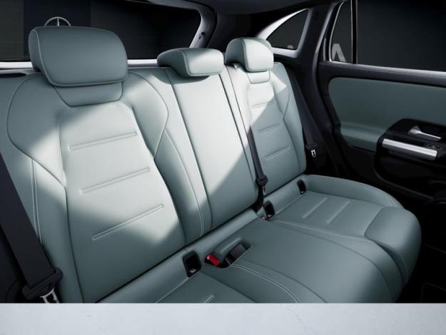 MERCEDES-BENZ GLA 200 d Progressive Line  GLA 200 d Progressive Line