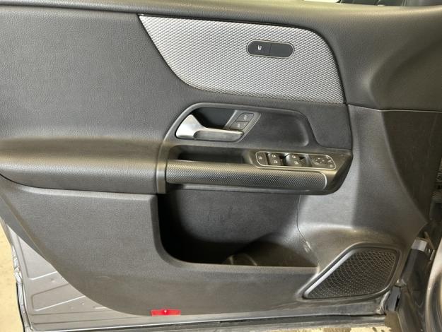 MERCEDES-BENZ GLB 180 d Style  