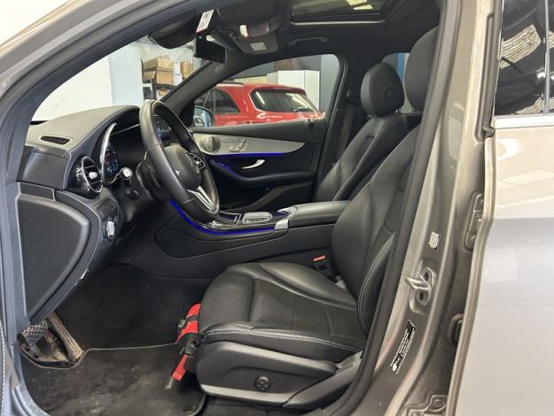 MERCEDES-BENZ GLC 200 d Coupé Toit ouvrant Burmester  