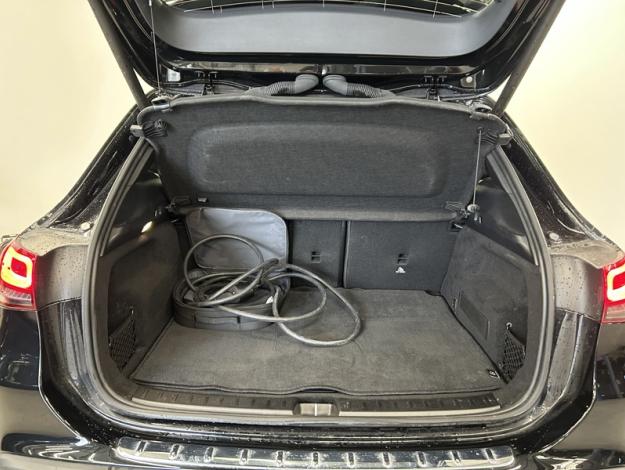 MERCEDES-BENZ EQA 250 Business Edition  