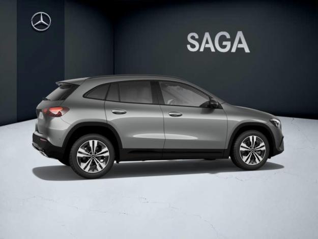 MERCEDES-BENZ GLA 200 d Progressive Line  GLA 200 d Progressive Line