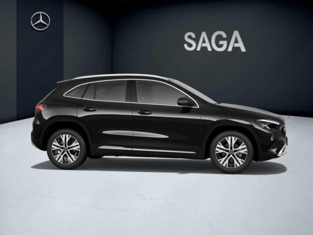 MERCEDES-BENZ GLA 180 Progressive Line  GLA 180 Progressive Line