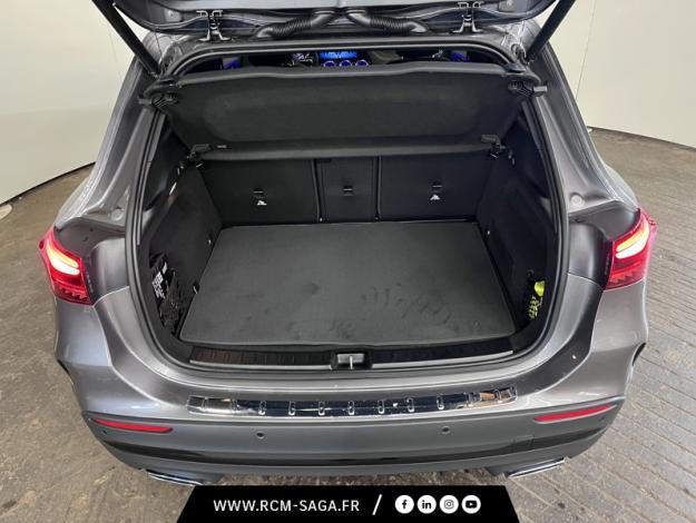 MERCEDES-BENZ GLA 200 d AMG Line  GLA 200 d AMG Line