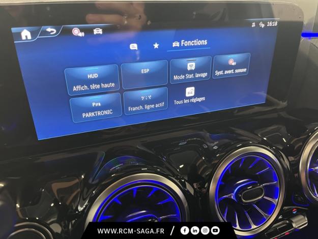 MERCEDES-BENZ GLA 200 d AMG Line  GLA 200 d AMG Line