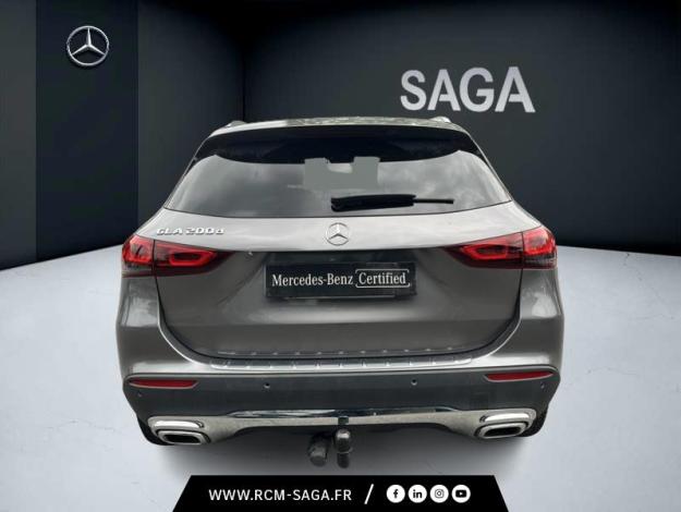 MERCEDES-BENZ GLA 200 d Progressive Line  