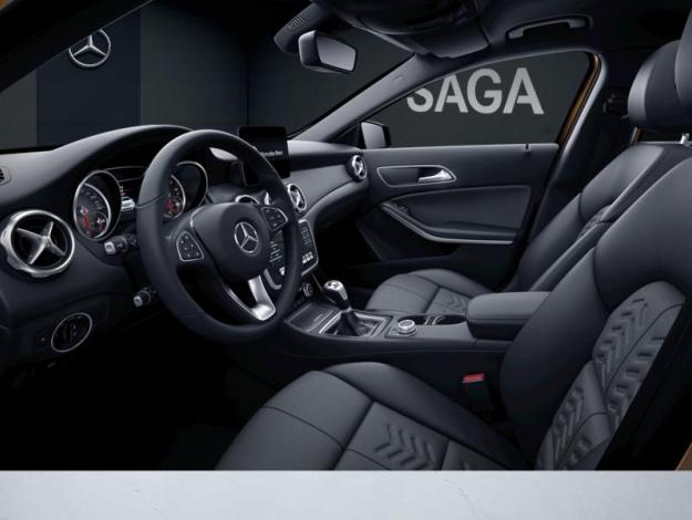 MERCEDES-BENZ GLA 180 d Inspiration  