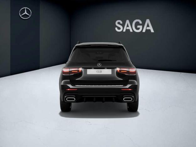 MERCEDES-BENZ GLB 180 AMG Line  