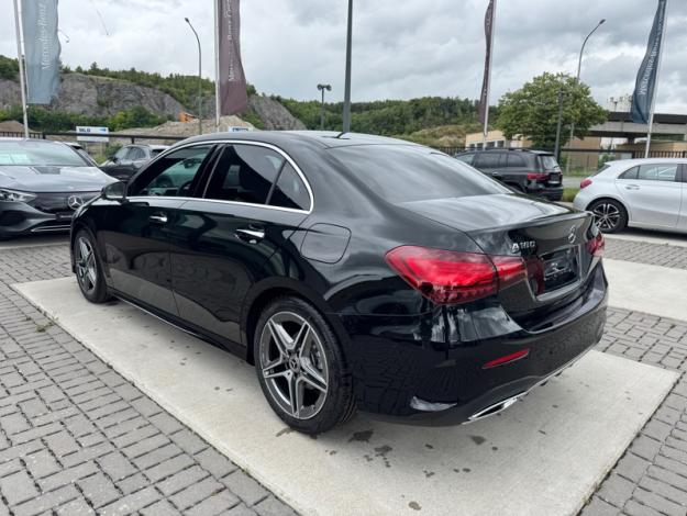 MERCEDES-BENZ A 180 Berline Star Edition - SAGA Huy (+32 85 23 69 00) 