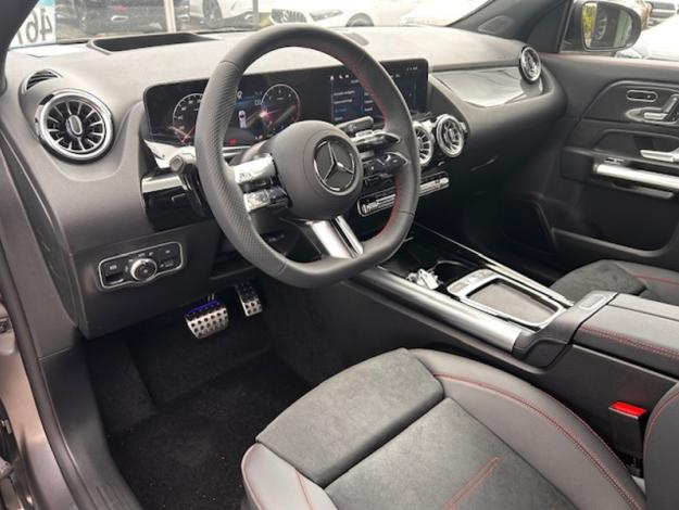 MERCEDES-BENZ GLA 180 d AMG Line - SAGA Huy (+32 85 23 69 00) 