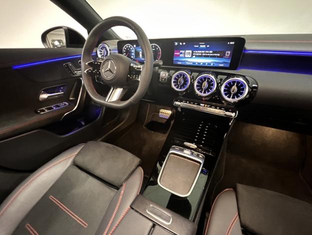 MERCEDES-BENZ CLA Coupé CLA 200 d Coupé AMG Line  