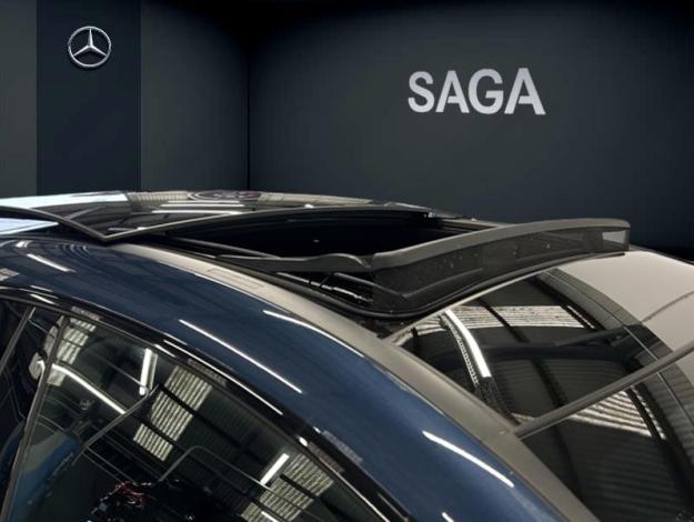 MERCEDES-BENZ CLA 200 d Coupé AMG Pack Night Pano  