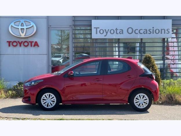 TOYOTA Yaris 120 VVT-i Dynamic MY22  