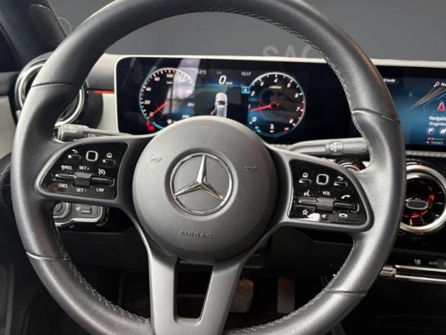 MERCEDES-BENZ A-Klasse A 200 Launch Edition