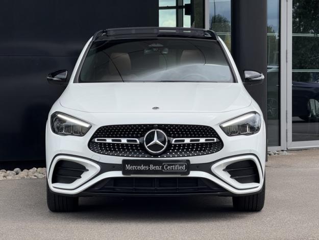 MERCEDES-BENZ GLA 200 d AMG Line  GLA 200 d AMG Line