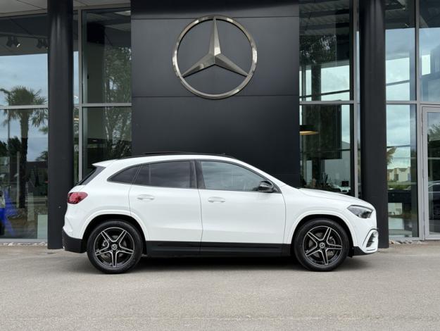 MERCEDES-BENZ GLA 200 d AMG Line  GLA 200 d AMG Line