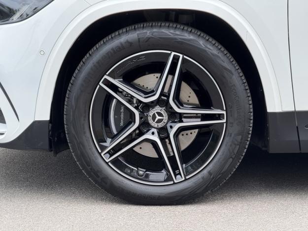 MERCEDES-BENZ GLA 200 d AMG Line  GLA 200 d AMG Line