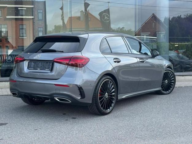 MERCEDES-BENZ A-Klasse A 180 AMG Line