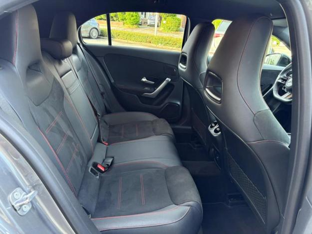 MERCEDES-BENZ A-Klasse A 180 AMG Line