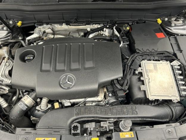 MERCEDES-BENZ GLB 200 d Progressive Line  GLB 200 d Progressive Line