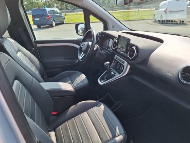 MERCEDES-BENZ Classe T T 180 d PROGRESSIVE Standard  