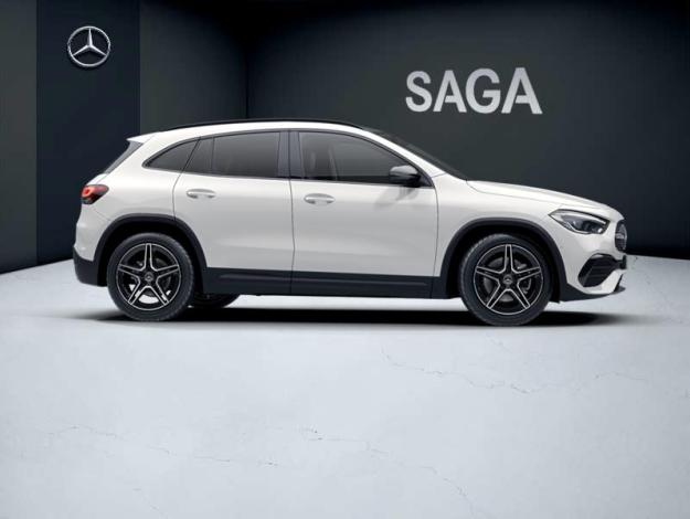 MERCEDES-BENZ GLA 200 d AMG Line  