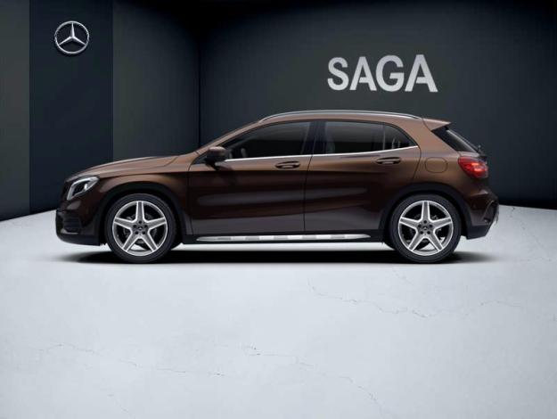 MERCEDES-BENZ GLA 180 Fascination  
