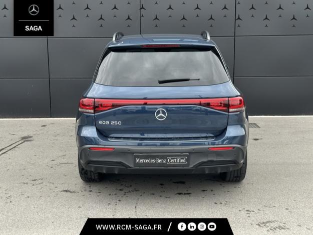 MERCEDES-BENZ EQB 250 AMG Line  