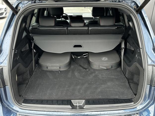 MERCEDES-BENZ EQB 250 AMG Line  
