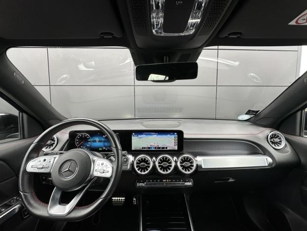 MERCEDES-BENZ EQB 250 AMG Line  