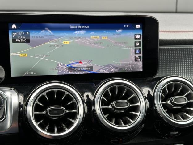MERCEDES-BENZ EQB 250 AMG Line  