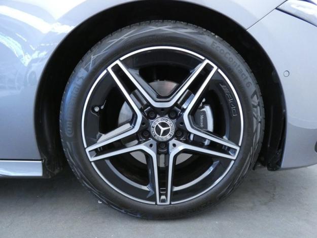 MERCEDES-BENZ Classe A 200 d AMG Line  