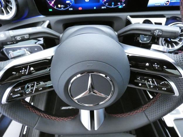MERCEDES-BENZ Classe A 200 d AMG Line  