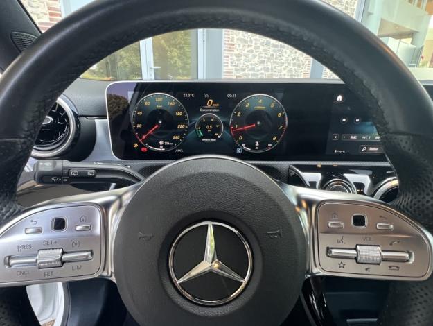 MERCEDES-BENZ Classe A A 200 AMG Line  