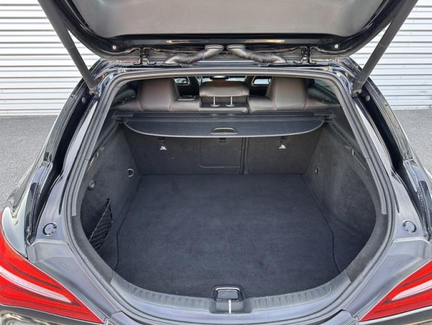 MERCEDES-BENZ CLA Shooting Brake CLA 220 d SB Fascination  
