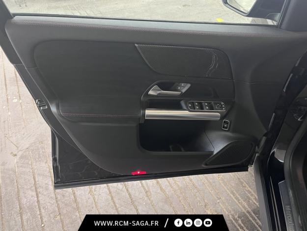 MERCEDES-BENZ GLA 200 d AMG Line  