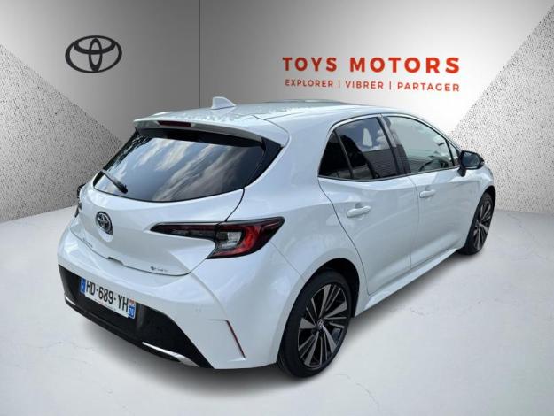 TOYOTA Corolla Hybride 1.8L 140h Design   
