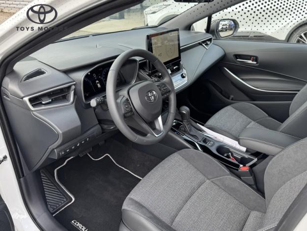 TOYOTA Corolla Hybride 1.8L 140h Design   