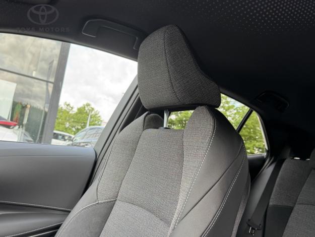 TOYOTA Corolla Hybride 1.8L 140h Design   