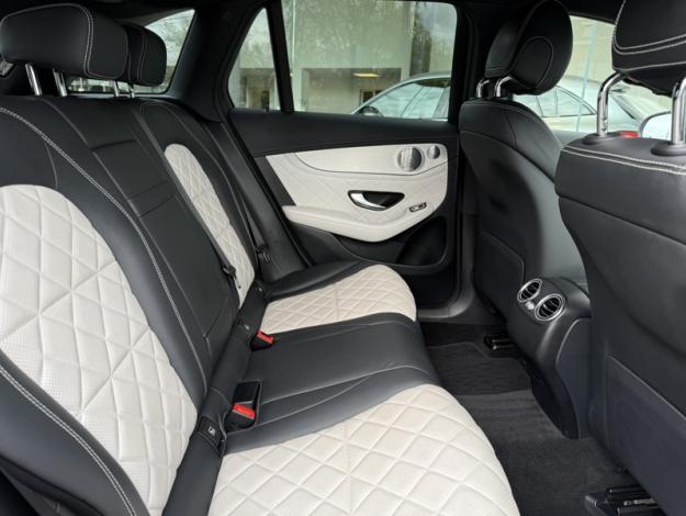 MERCEDES-BENZ GLC 220 d AMG Pack Night Burmester  
