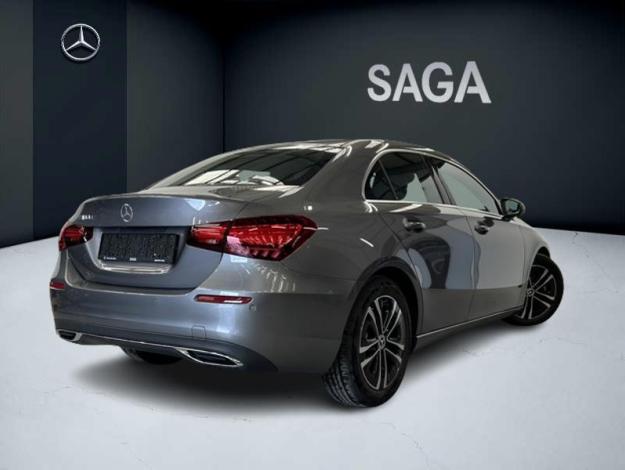 MERCEDES-BENZ A-Klasse A 180 d Berline Business Line