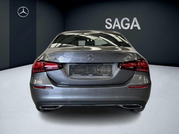 MERCEDES-BENZ A-Klasse A 180 d Berline Business Line