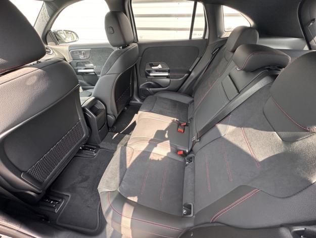 MERCEDES-BENZ EQA 250+  EQA 250+ Edition